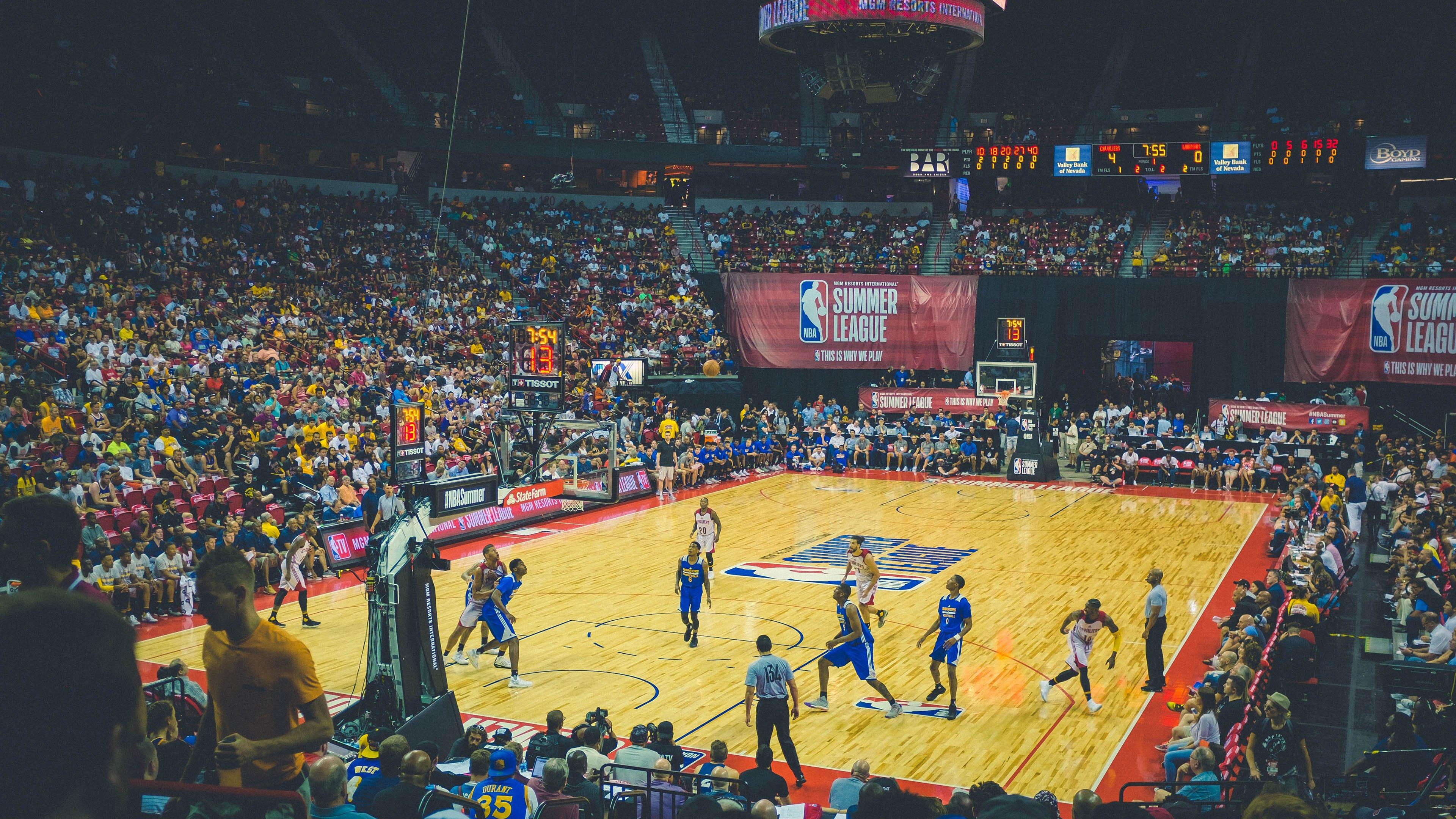 国羽新秀闪耀国际赛场,力克强敌斩获冠军